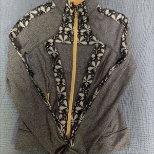 Ivivva Girls size 12 Jacket